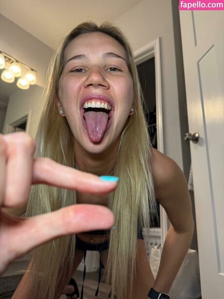 Amazon Allie nudes actress img