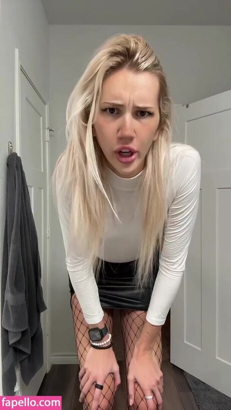 Amazon Allie porn model pictures