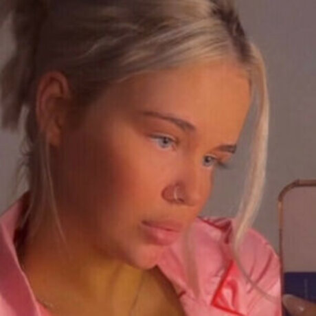 Lotus Petrie star xxx img