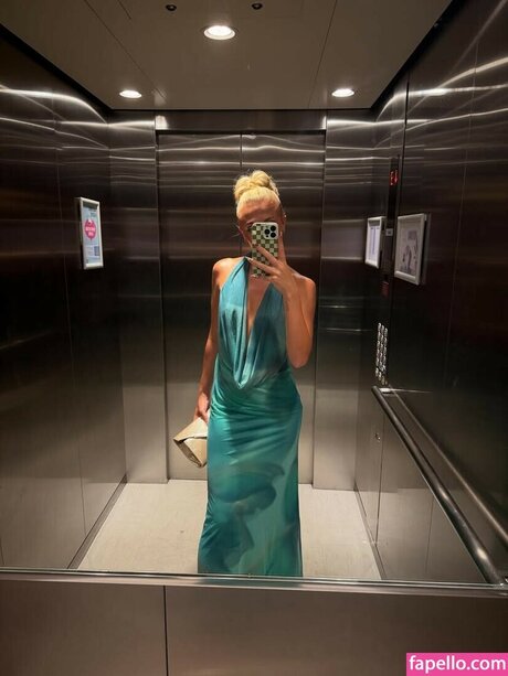 emwallbank star photos