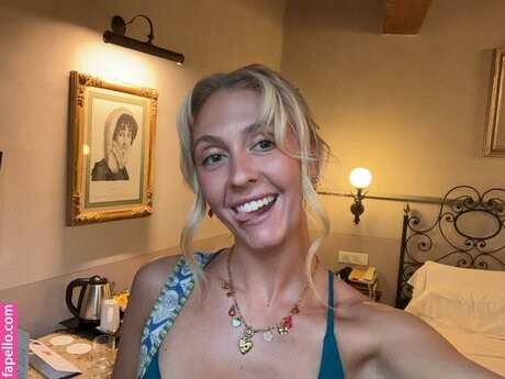 emwallbank pornstar perfect photos