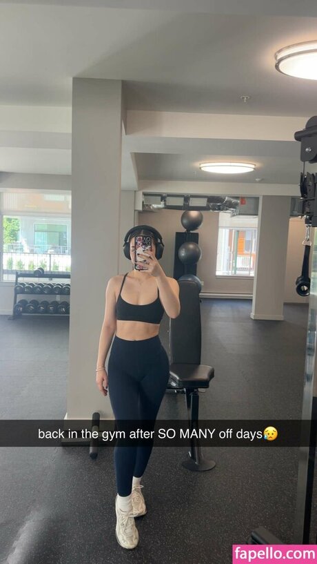 Sakura Shymko model pics