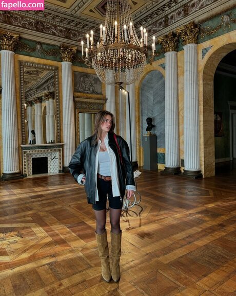 Charleen Weiss model sex photos