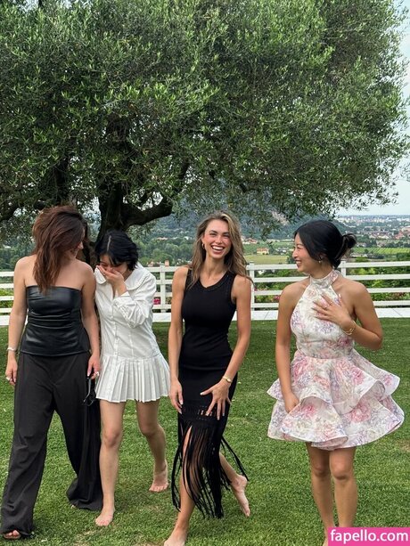 Charleen Weiss model hd photo