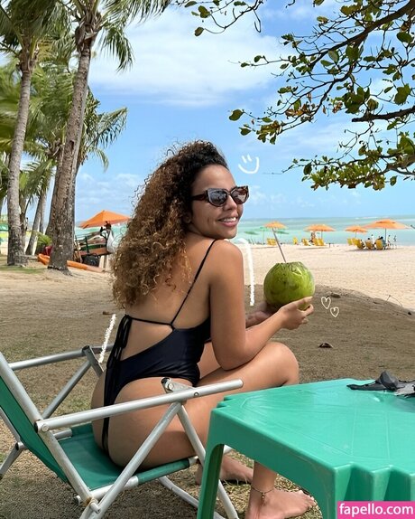 Giovanna Pitel model hot photo