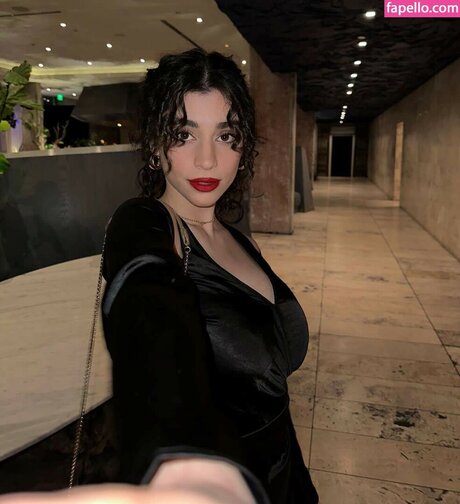 ayaattt star perfect gallery