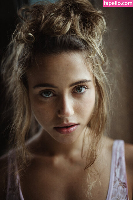 Charlotte Mckee star beautiful photo