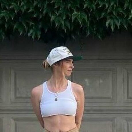 roromuffins exclusive model gallery