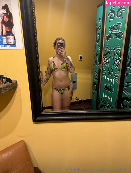 Mars 2001 pornographic actress img