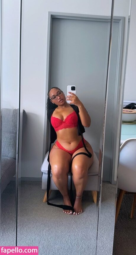 Melanadavids pornstar img