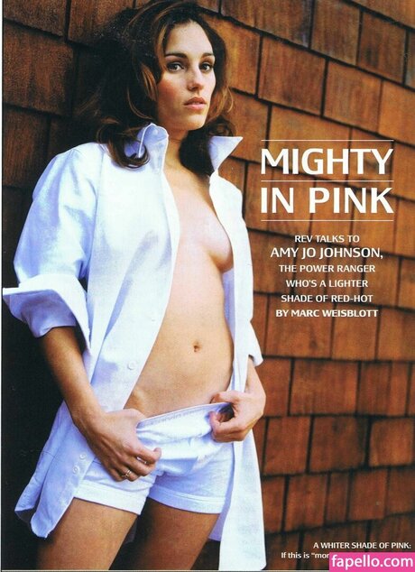 Amy Jo Johnson pornstar naked gallery