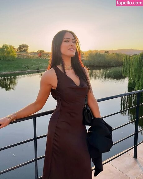 Maricel Freire Hotwife sexy pornstar pic