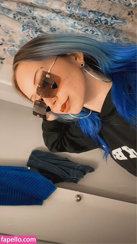 blue skyy21 pornographic star archive