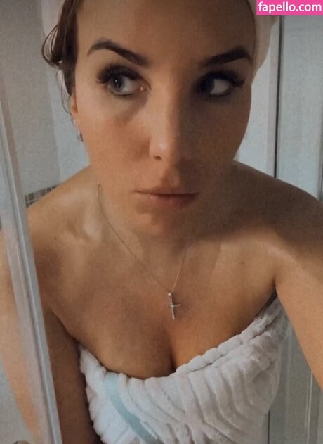 teen fingering onlyfans pornos gallery