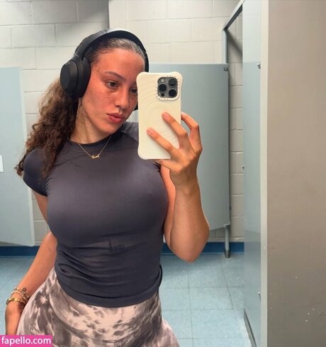 Kaliegh Robinson model nude archive