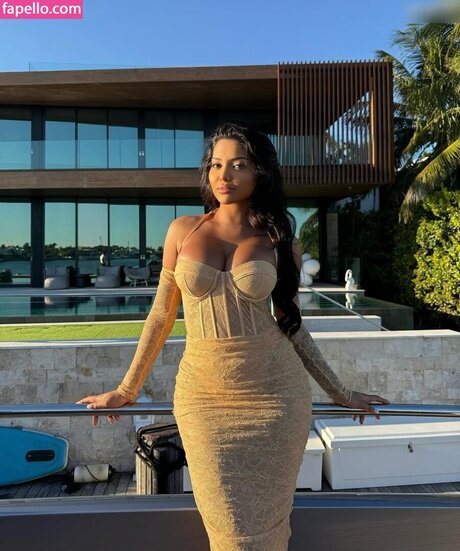 Nurshath Dulal beautiful model picture