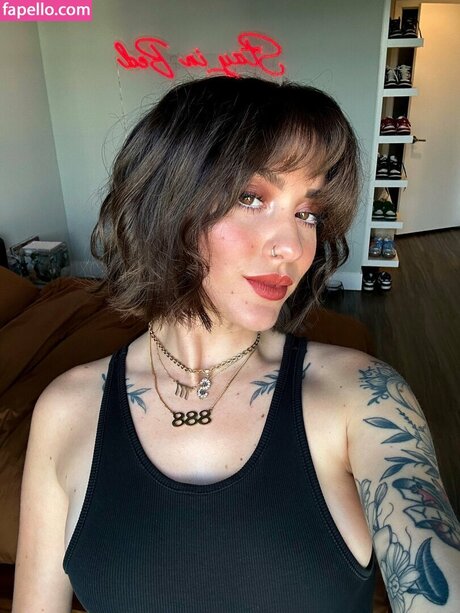 Earthdarling best star photo