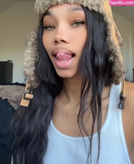 telleyyyy adult star pictures