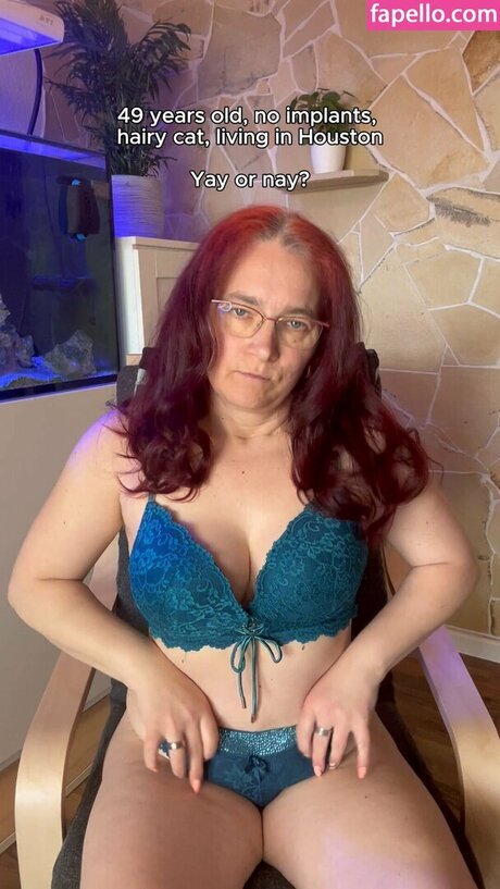 Margret Brown model erotic img