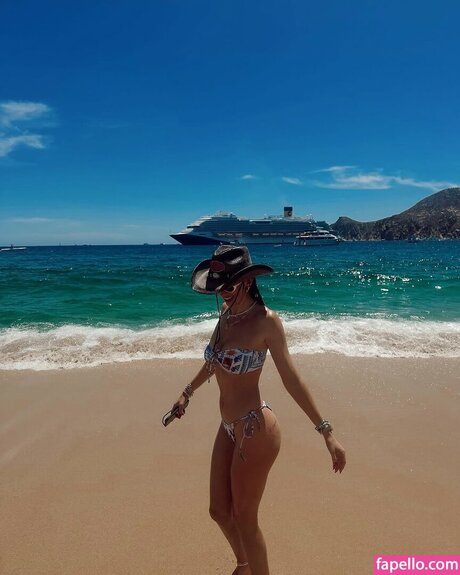 Malley Doherty pornstar erotic pictures