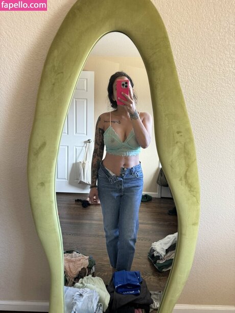 ughhjen nude actress image