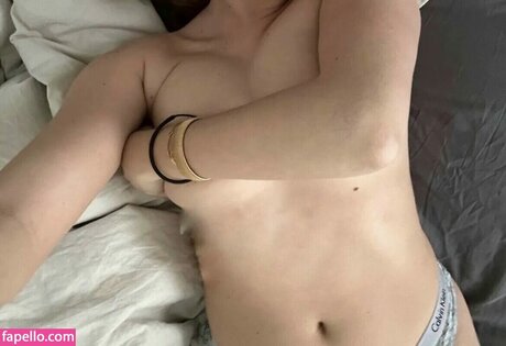 shayvise nice actress img