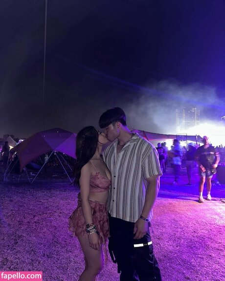 Celia Tran star xxx pic