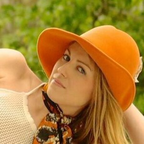 Sarah Pribis hot model galleries