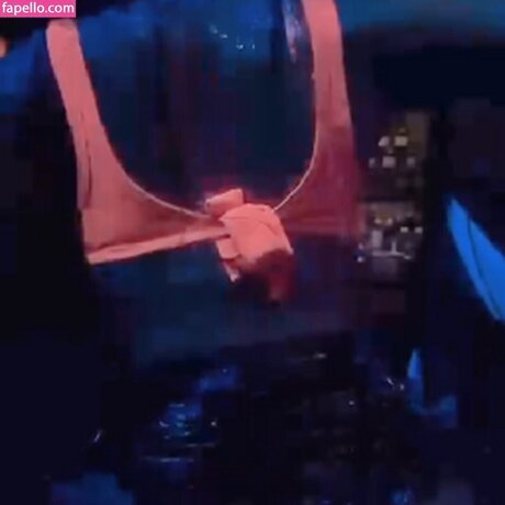 Dj Monaliny Soares beautiful model gallery