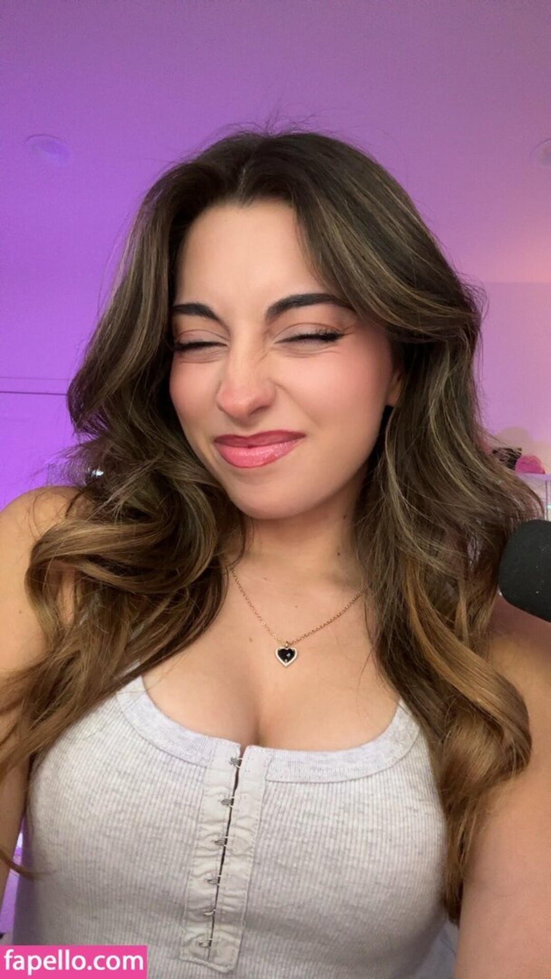 Lea Martinez hd star pictures