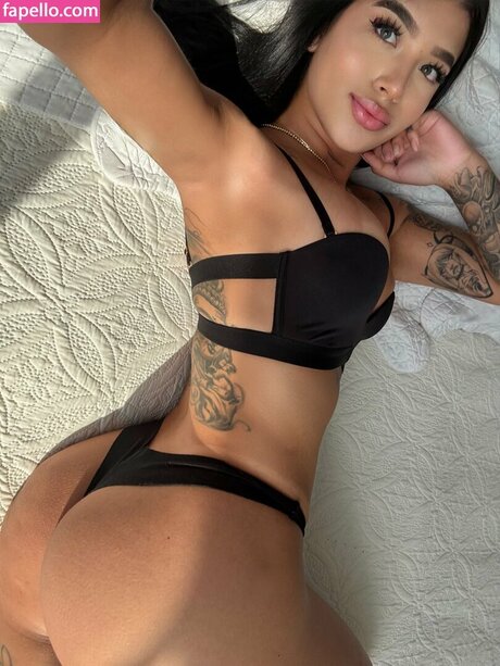 Esmeralda Arango hot star photo