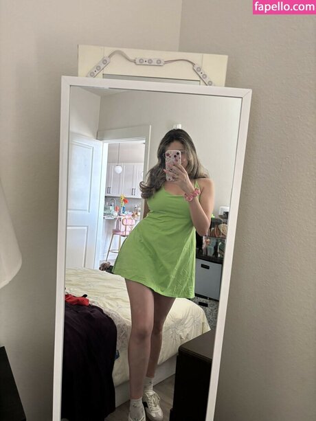 Katnanette beautiful star pic