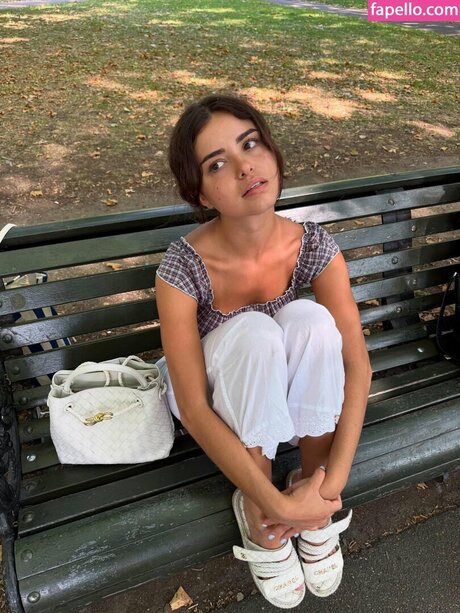 Cczur model naked pictures