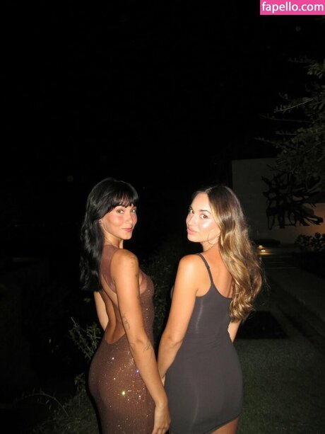 frida reed top model picture