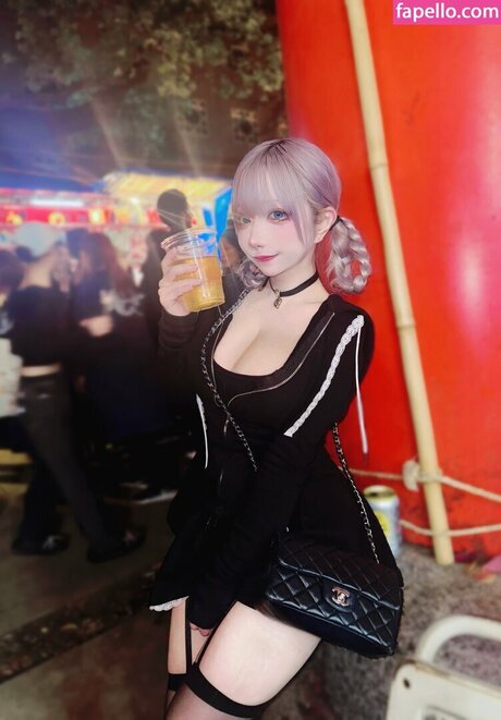 Chunli Mignon star adult picture