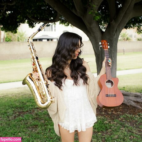 mcd00dle hot pornstar picture