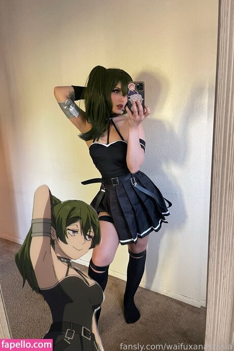 loltrxnity hot star picture