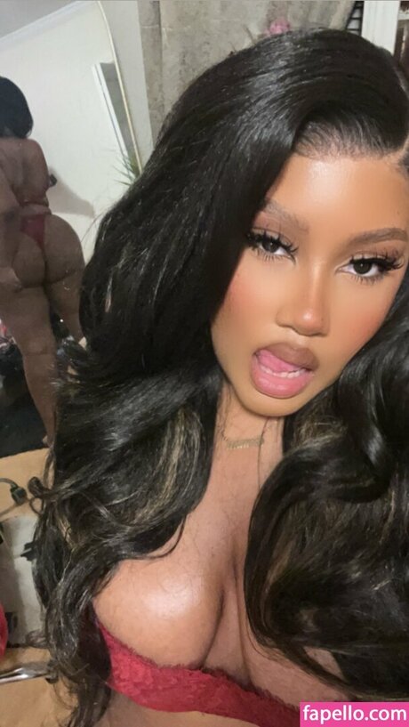 Punkythesinger hot actress image