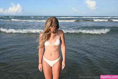 harlowellis exclusive star pictures