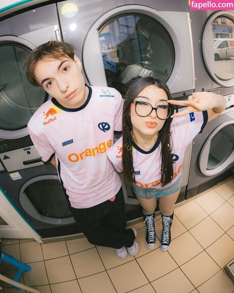 helydiaa nudes star images