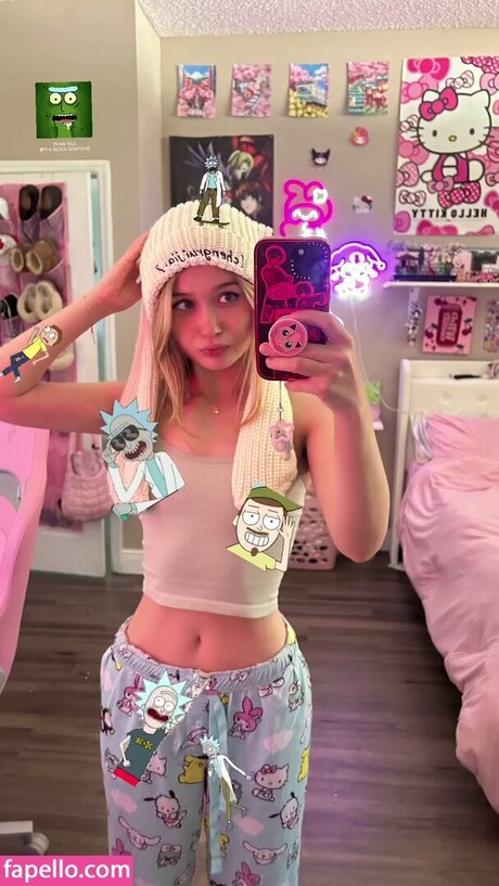 booleahhh nude star image