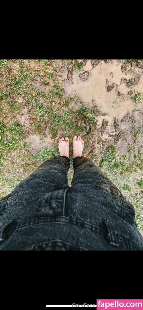 Portofbones porn model picture