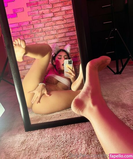 Jezz Sanchez star sex pics