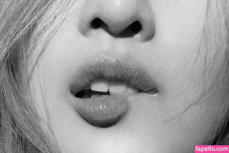 Park Soo young nice model galleries