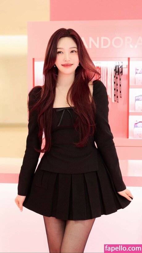 Park Soo young model nice pic