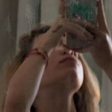 Carla Voicu perfect star images