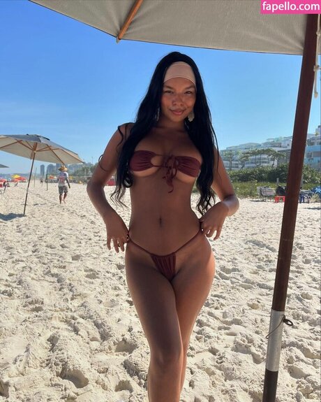 Mell Muzzillo pornstar exclusive image