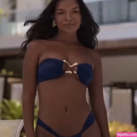 Mell Muzzillo pornographic actress picture