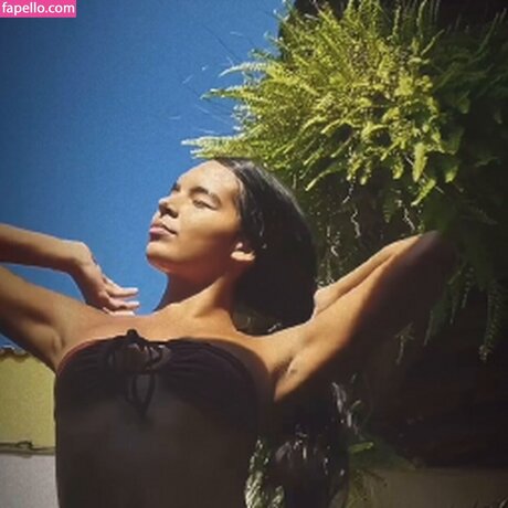 Mell Muzzillo sexy pornstar photo