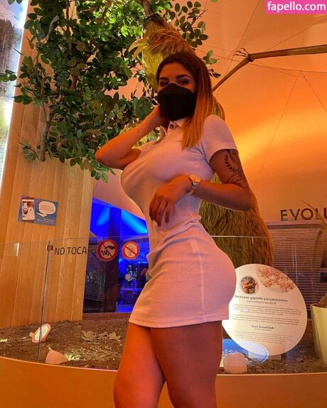 Barbara Salas model exclusive archive